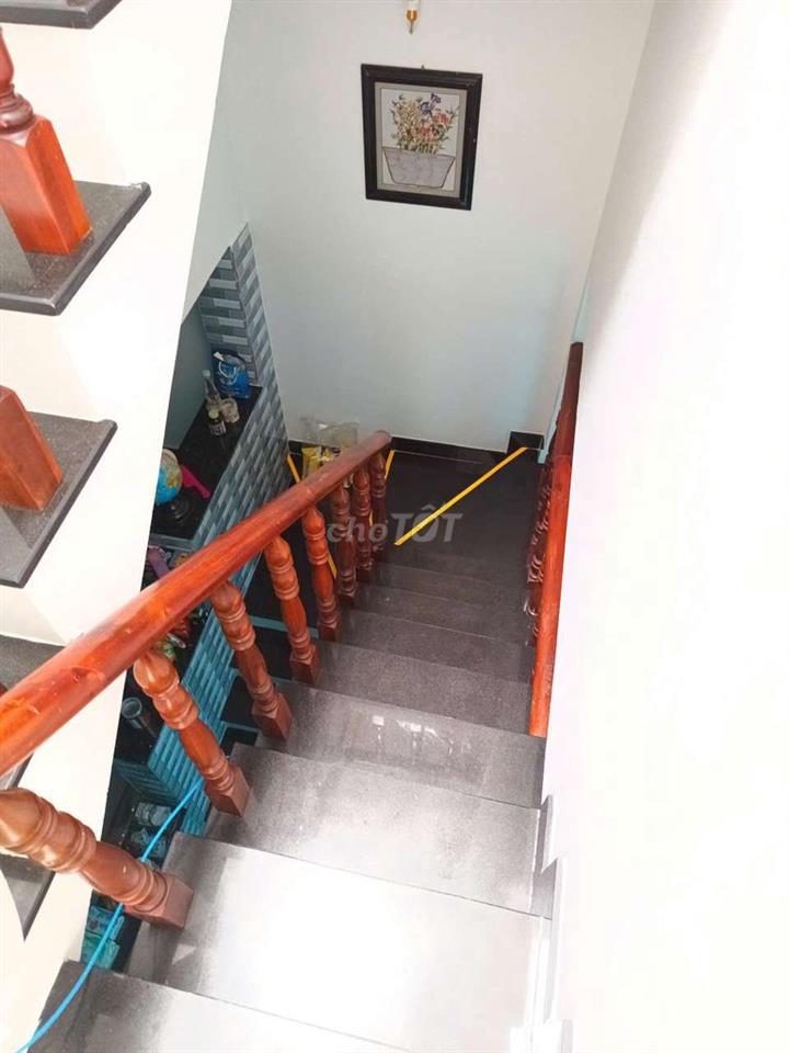Nhà lầu quận 12 sổ riêng đã hoàn công