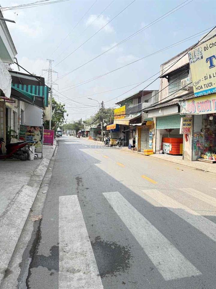 cần bán miếng đất đẹp địa hình tốt còn thương lượng