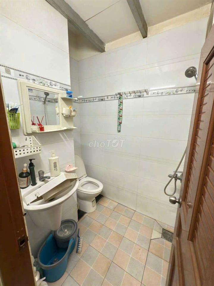 nhà chính chủ , khu vực an ninh , tiện ích lõi trung tâm