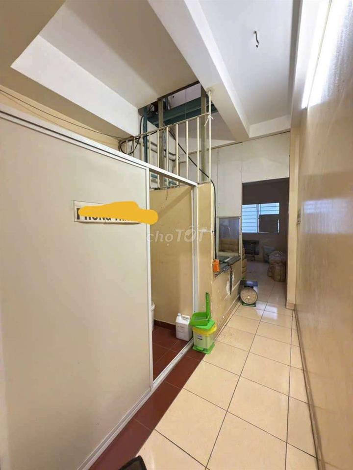 nhà chính chủ , khu vực an ninh , tiện ích lõi trung tâm