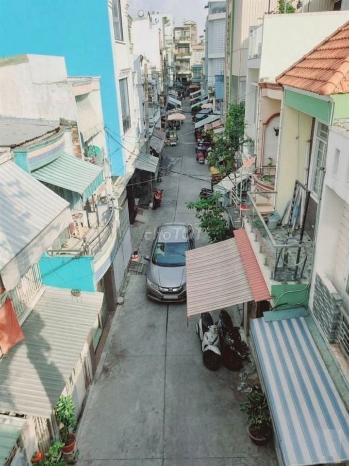 CHÍNH CHỦ CẦN TIỀN BÁN GẤP TRONG THÁNG NHÀ HẺM XE HƠI QUẬN 6