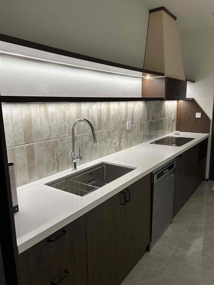 Cho thuê chung cư The Aurora Phú Mỹ Hưng 2PN 2WC