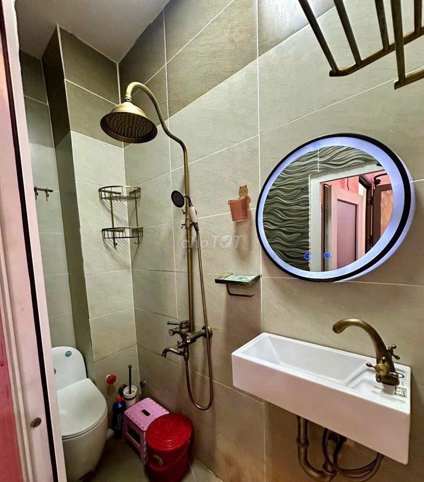 GIẢM GIÁ THUÊ NHÀ HẺM TRẦN QUANG KHẢI, P. TÂN ĐỊNH (Q.1 CŨ), TP. HCM.