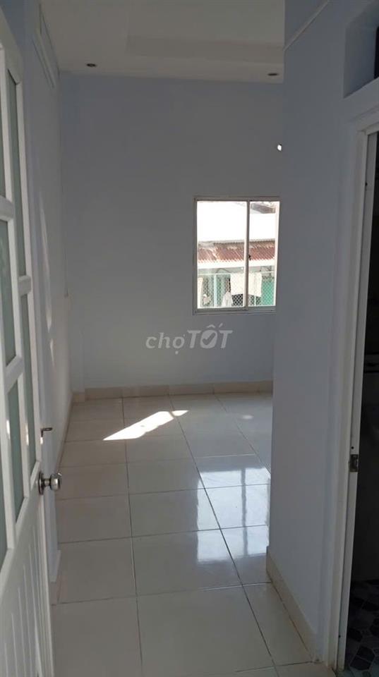 Cho thuê nhà nguyên căn làm văn phòng, nhà ở hẻm xe hơi Quận 7