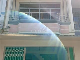 Cho thuê nhà nguyên căn làm văn phòng, nhà ở hẻm xe hơi Quận 7