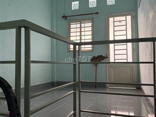 cho thuê trên lầu 