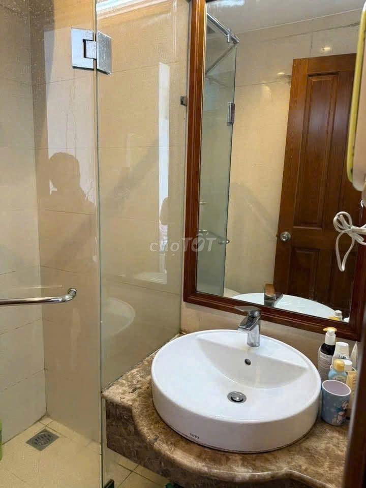 Ruby Garden- Nội thất mới, cao cấp 3PN, Giá 13 tr/th nhận ở liền 116m2