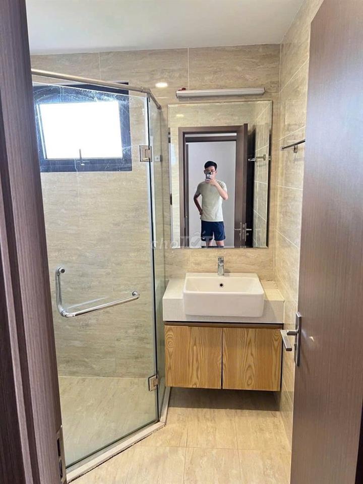 Căn Penthouse Bảy Hiền- 4 phòng ngủ  150m2- giá 17 triệu/ tháng