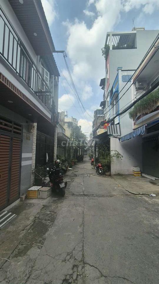 nhà hem ba gác 3.5x6.5 trệt 1 lâug