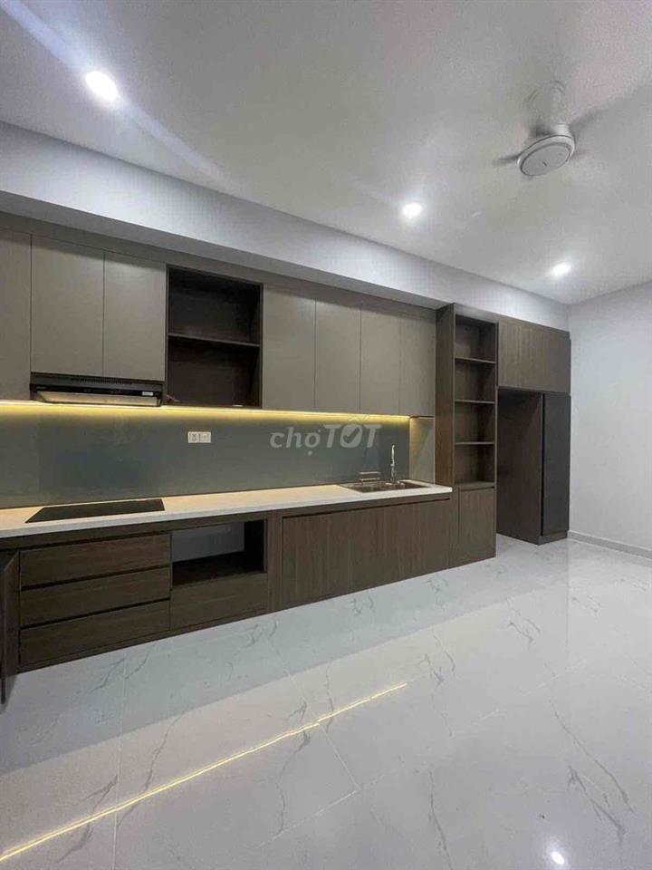 HXH Thông Trường Chinh Vuông vức 4 x 15 kc 3 tẩng Giá Chỉ 8Ty5