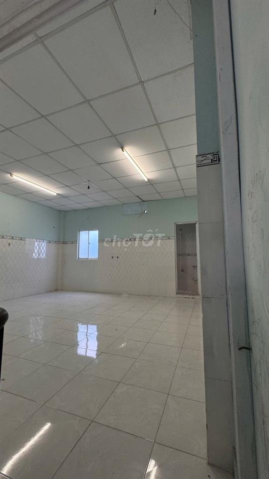 Bán nhà HXH 1 căn ra Mặt tiền Đô Đốc Chấn 5 x 12 Giá chỉ 7ty1 TL