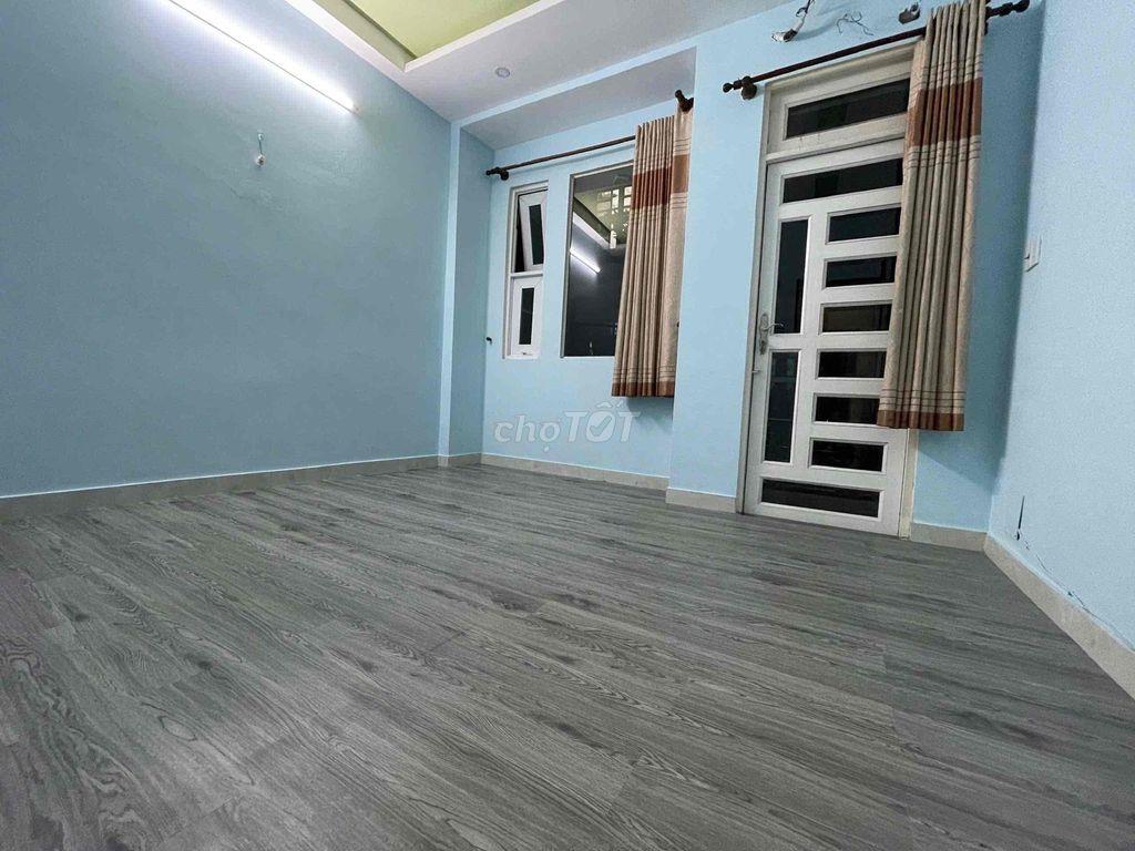 Hẻm xe hơi đổ cửa  Miếu Gò Xoài, 4 x 10m KC 3 tầng BTCT, giá chỉ 4,8ty