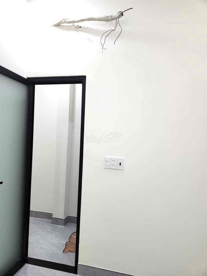 Cho thuê phòng nhà xây mới 100%
