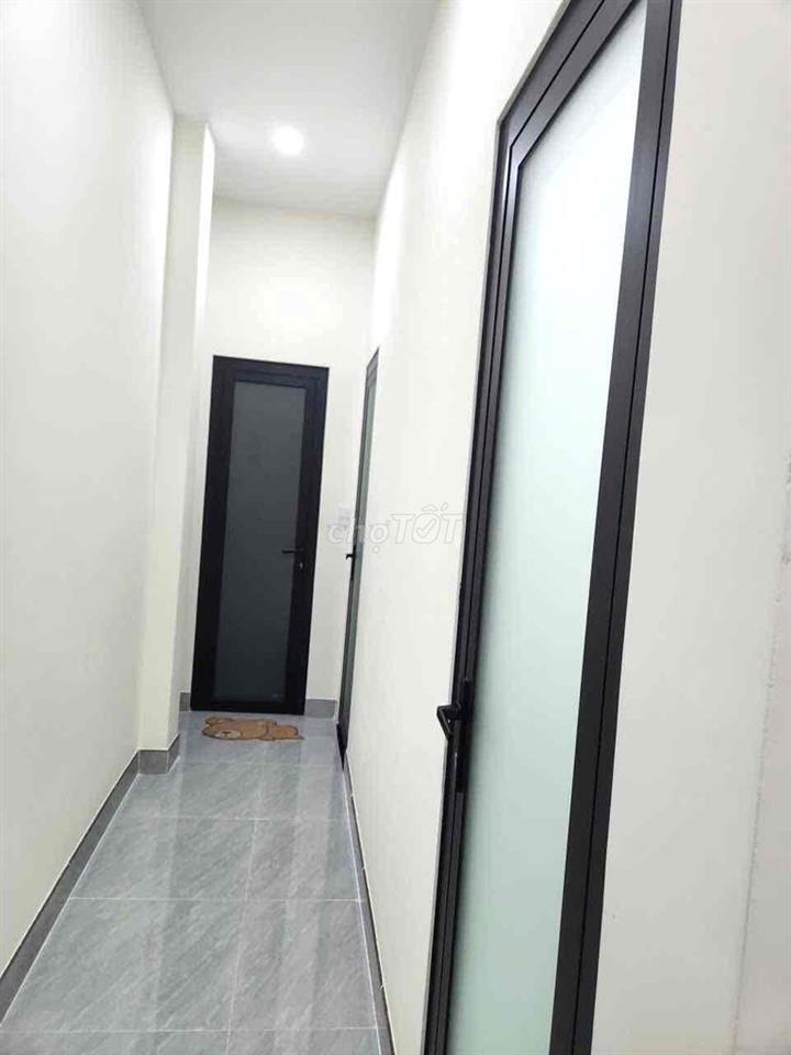 Cho thuê phòng nhà xây mới 100%