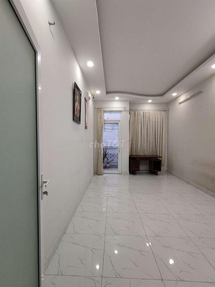 Cho thuê phòng gần Chợ Phạm Văn Hai 