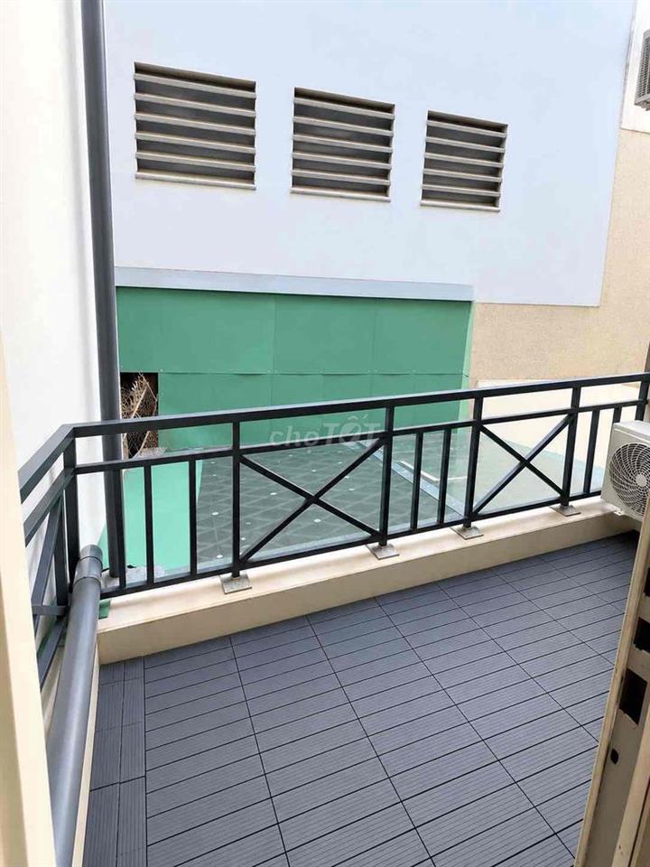 🎁 LÌ XÌ 1 TRIỆU CHỐT PHÒNG ĐẦU T11 – Ban công, ngăn bếp