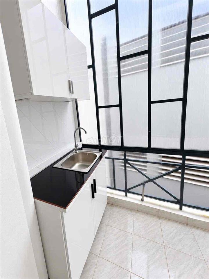 🎁 LÌ XÌ 1 TRIỆU CHỐT PHÒNG ĐẦU T11 – Ban công, ngăn bếp