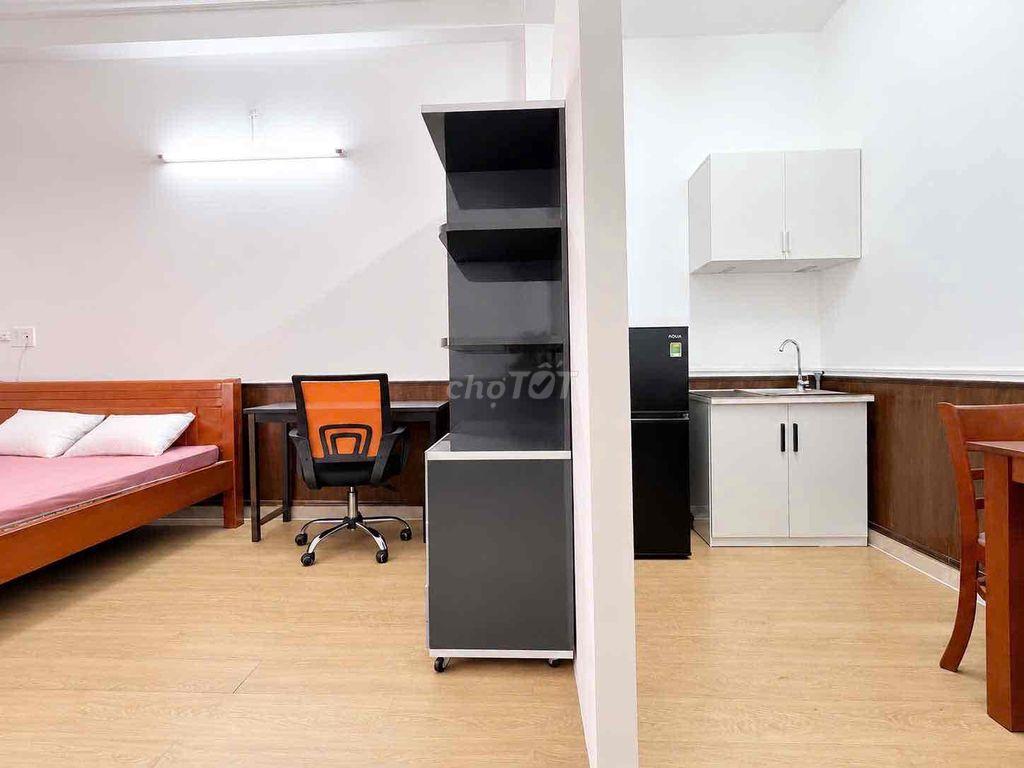 🎁 LÌ XÌ 1 TRIỆU CHỐT PHÒNG ĐẦU T11 – Ban công, ngăn bếp