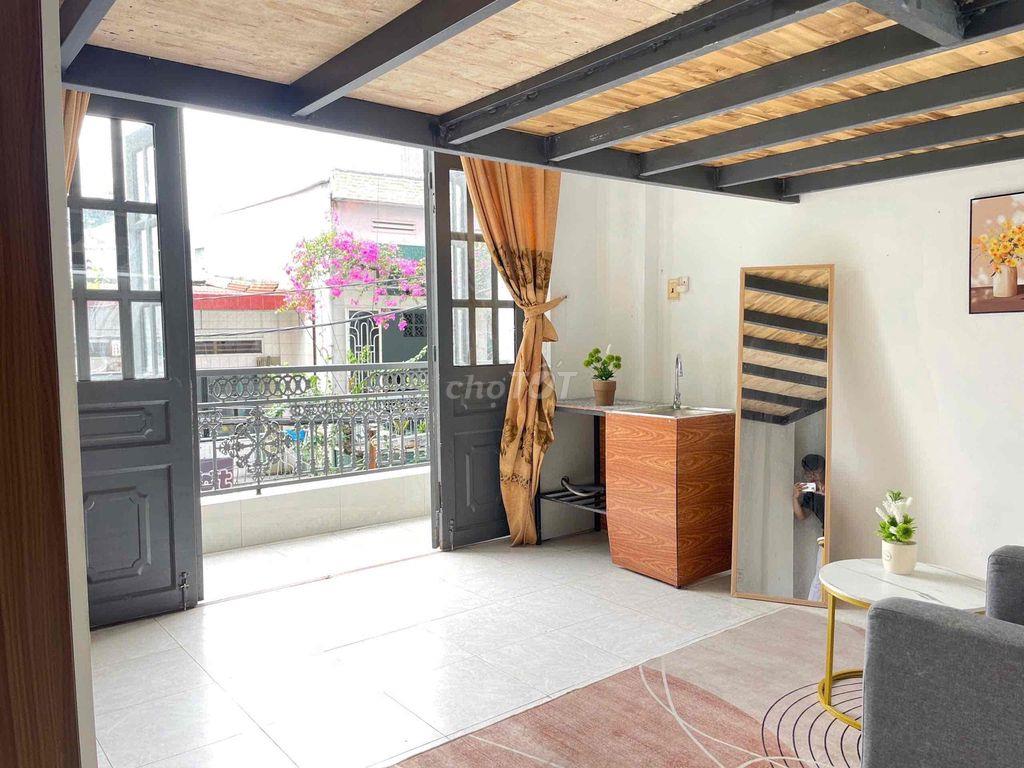 phòng có gác đầy đủ nội thất