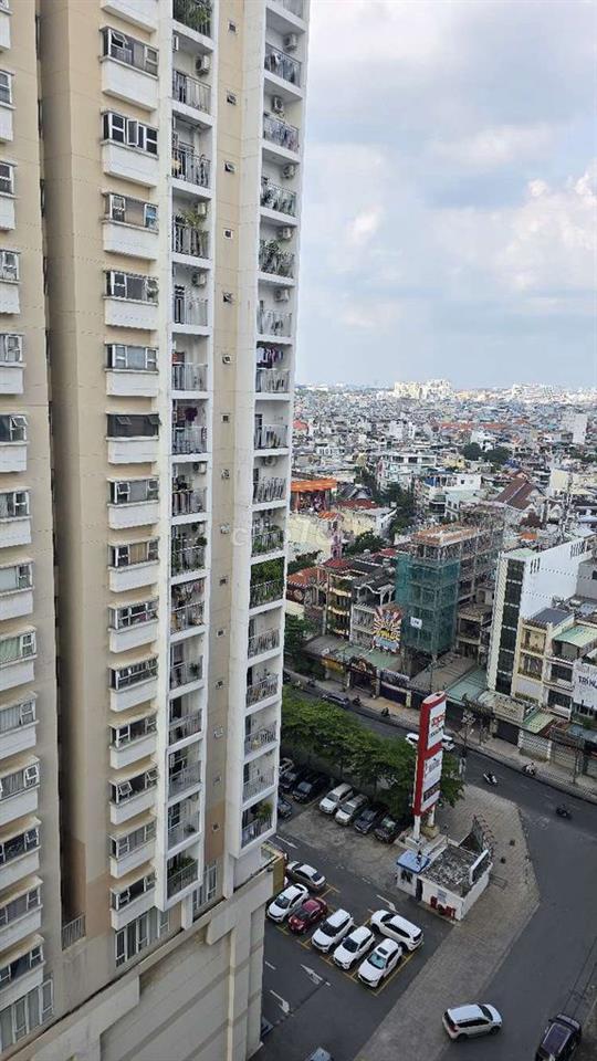 chính chủ - bán căn hộ block C babylon