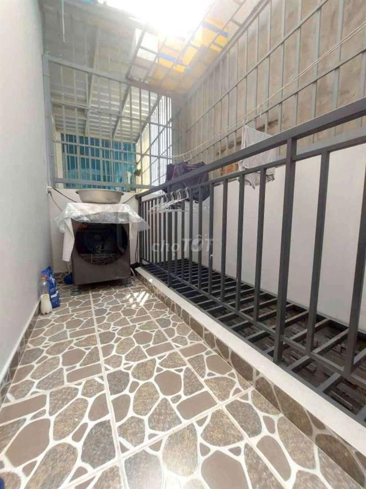 Hẻm xe hơi, gần Nguyễn Hữu Tiến, giáp Tân Bình, 4×17, Nhỉnh 5 Tỷ