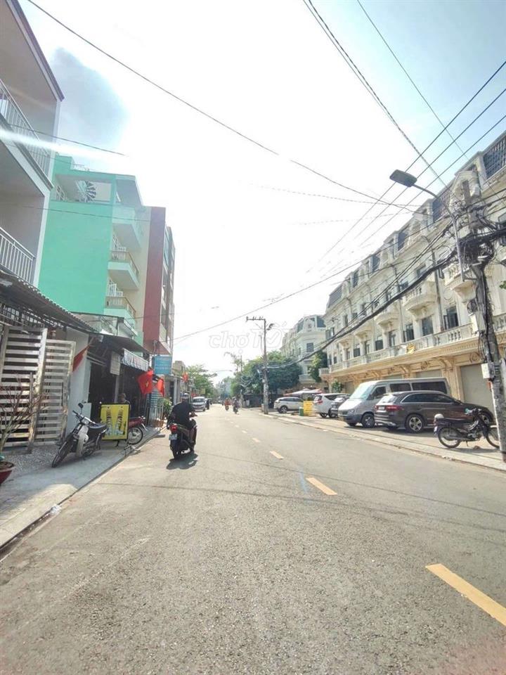 Nhà mới đẹp, Gần Tô Hiệu - Hòa Bình, HXH tới nhà, 4×16, Nhỉnh 6 tỷ
