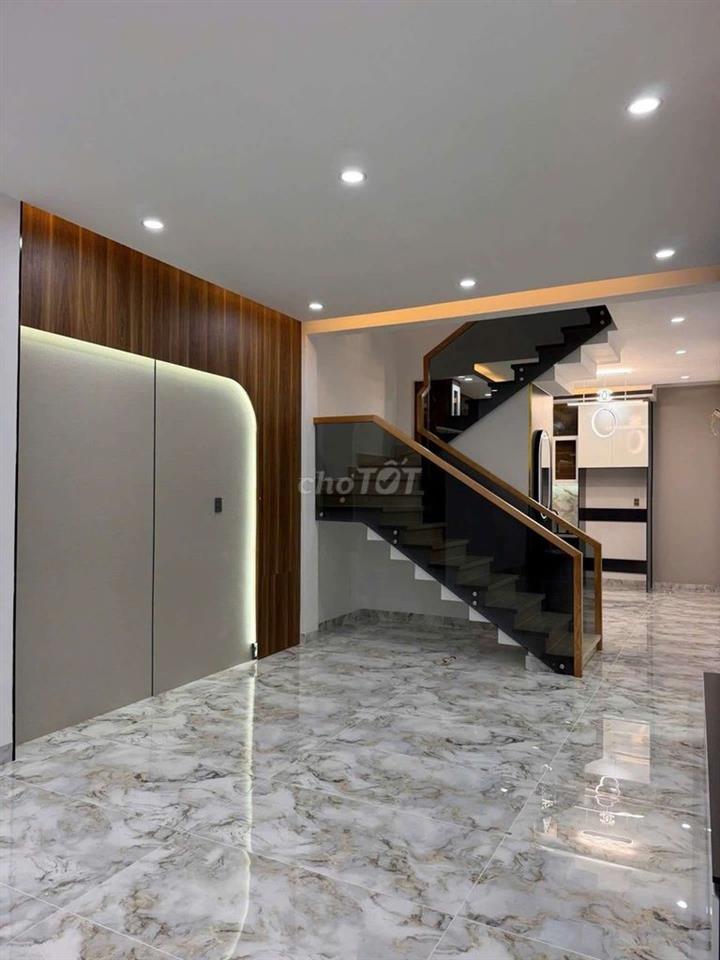 Nhà mới đẹp, Gần Tô Hiệu - Hòa Bình, HXH tới nhà, 4×16, Nhỉnh 6 tỷ