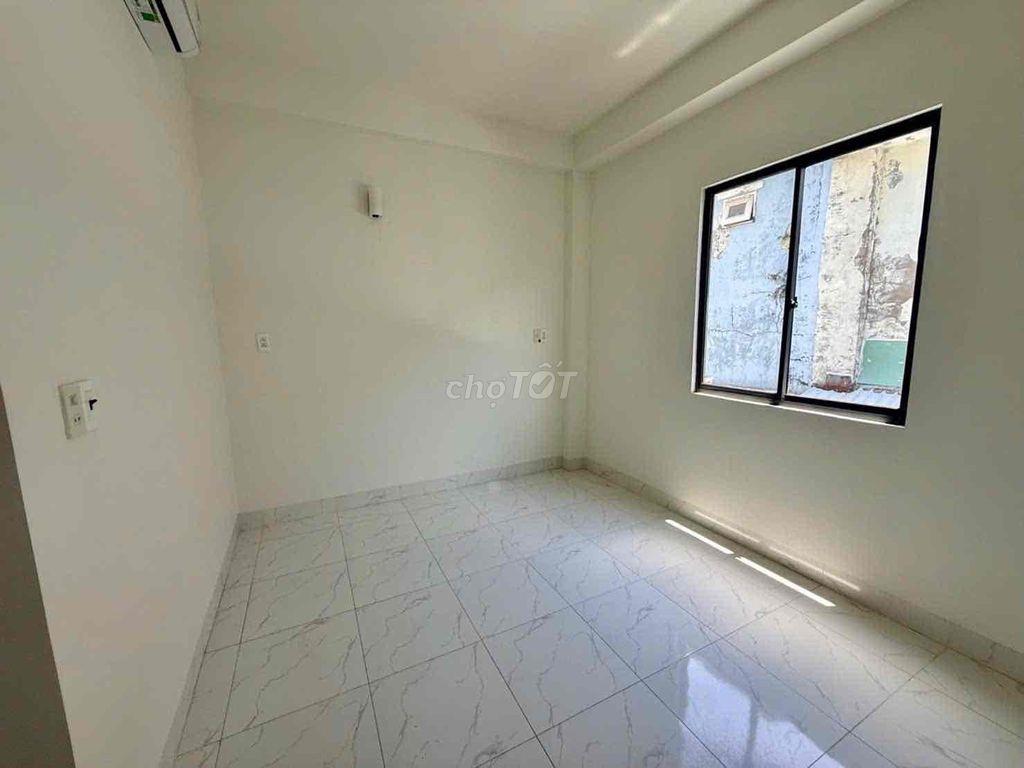 SIÊU PHẨM NHÀ 4 TẦNG – 4 PHÒNG NGỦ, 6 WC | GẦN KCX LINH TRUNG 2