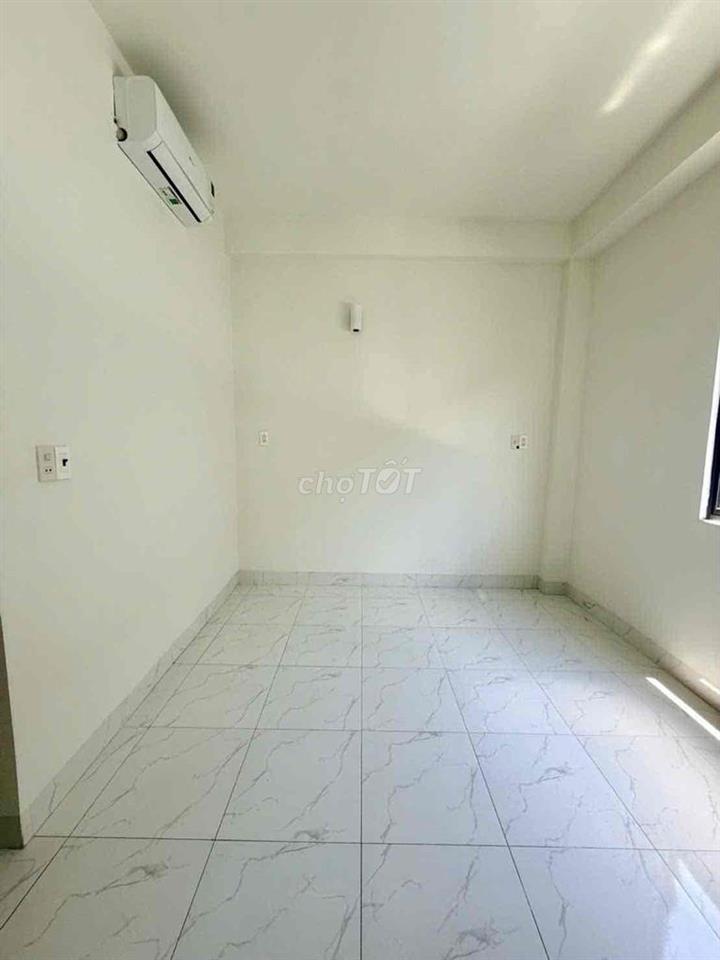 SIÊU PHẨM NHÀ 4 TẦNG – 4 PHÒNG NGỦ, 6 WC | GẦN KCX LINH TRUNG 2
