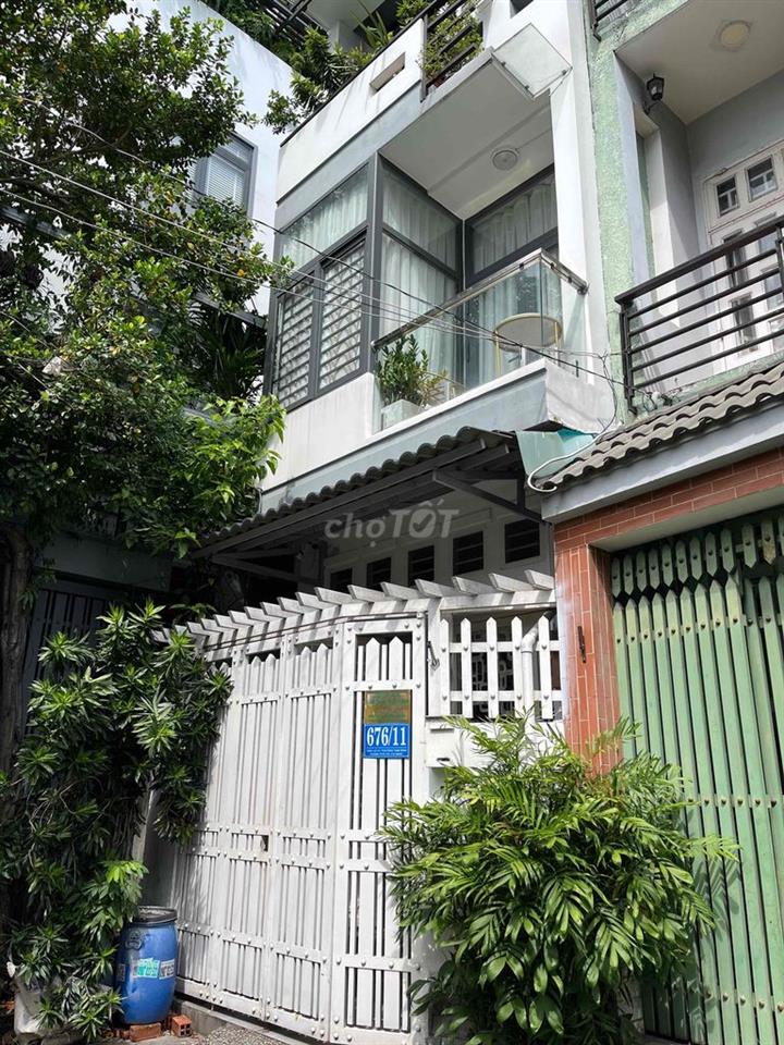 Nhà 3 tầng khu dân cư yên tĩnh