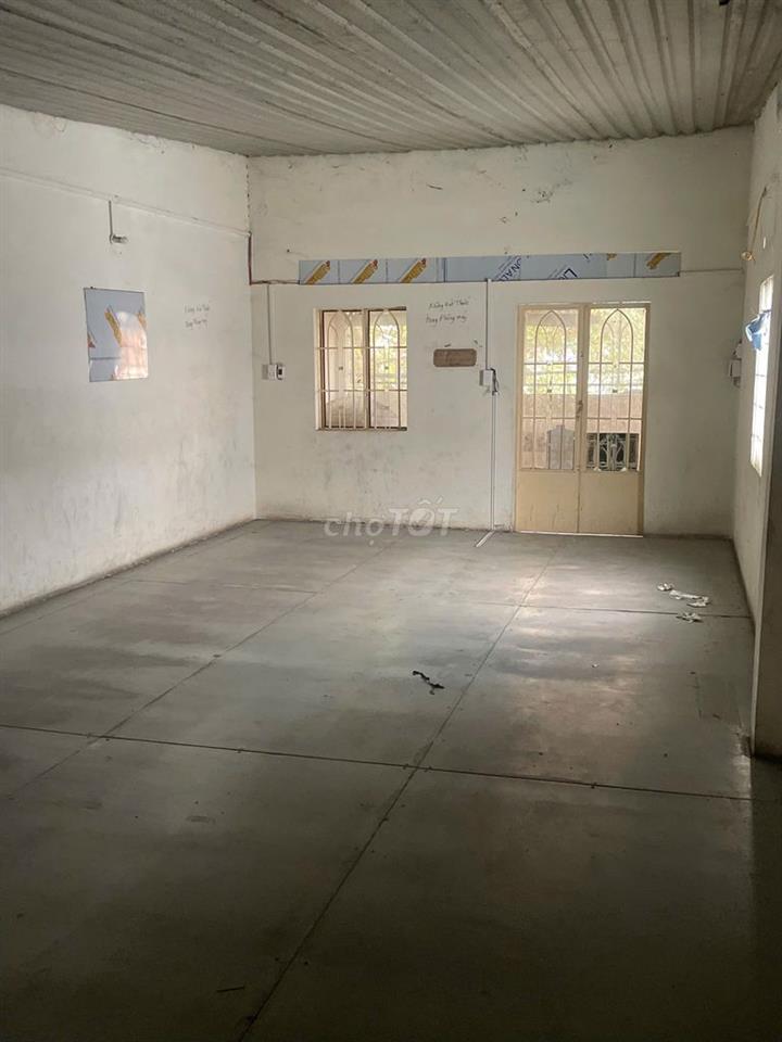 Cho thuê nhà nguyên căn Lê Thị Hoa, T+ Lầu