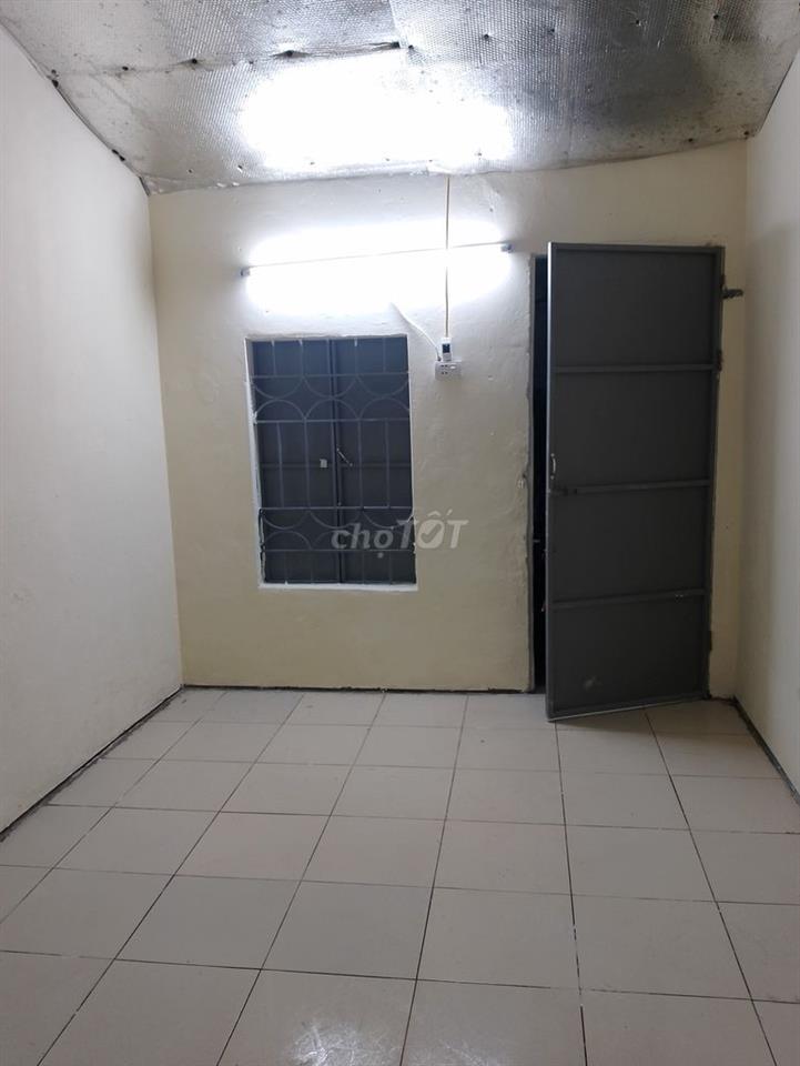 Phòng trọ bình dân diện tích 14m2 tại ngõ 359 Minh Khai