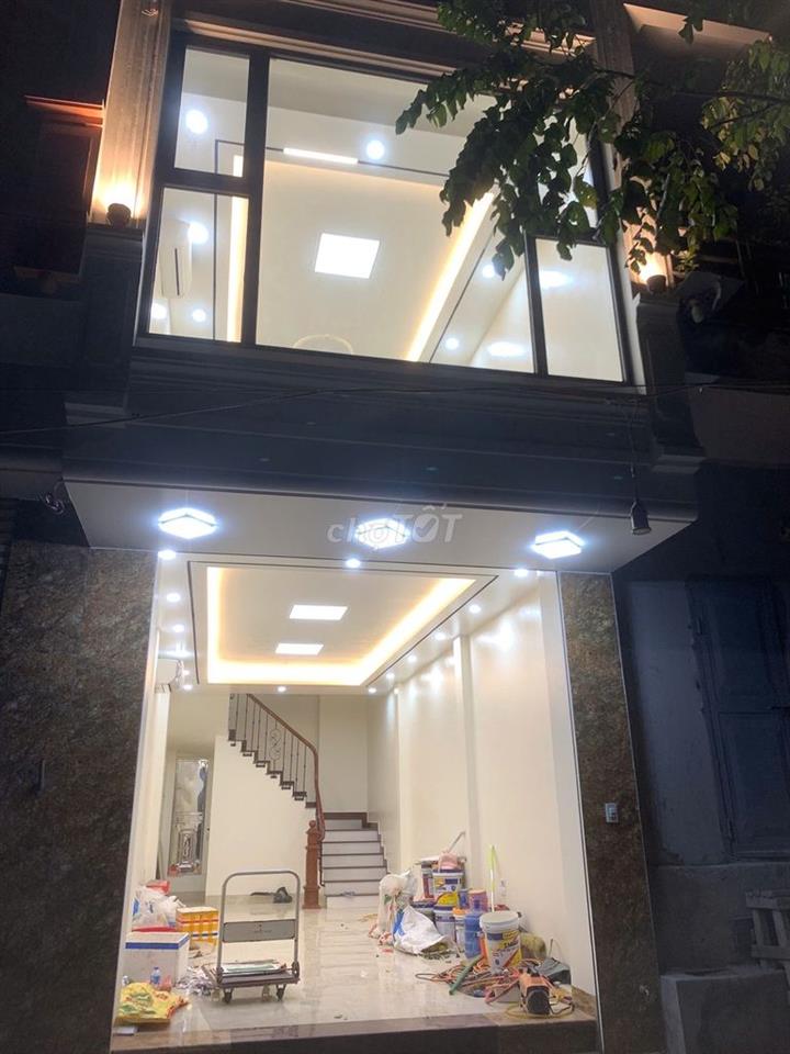 CHO THUÊ NHÀ 5 TẦNG MẶT PHỐ LÊ ĐẠI – NGỌC THỤY, LONG BIÊN
