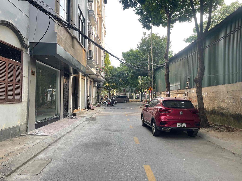 Cho thuê tầng 1 làm văn phòng