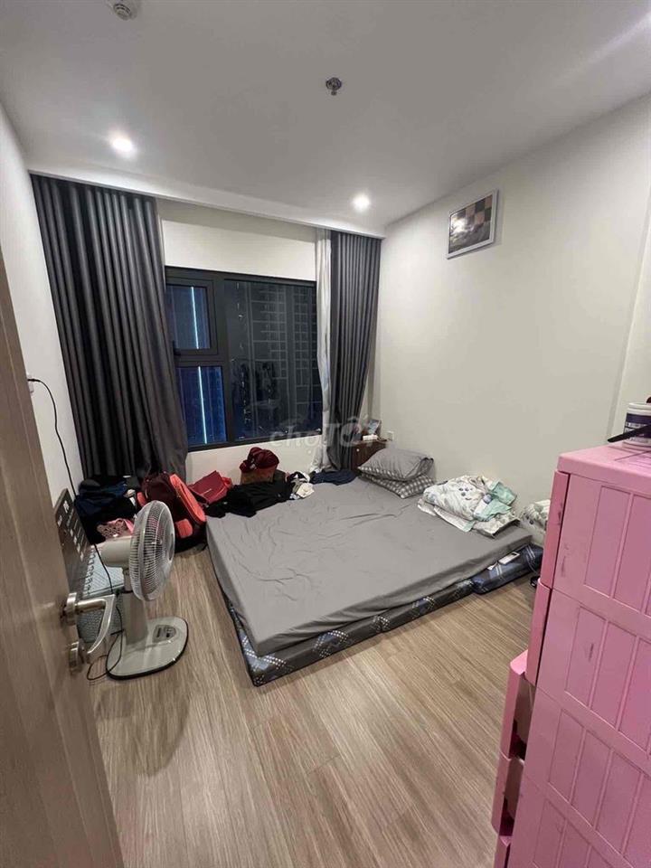 trống 1 phòng trong căn S202