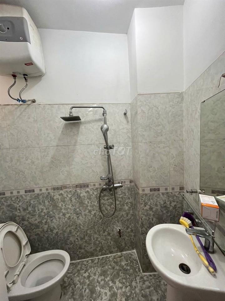 Phòng Ngã Tư Sở 14m2, full nội thất giá chỉ 2 triệu