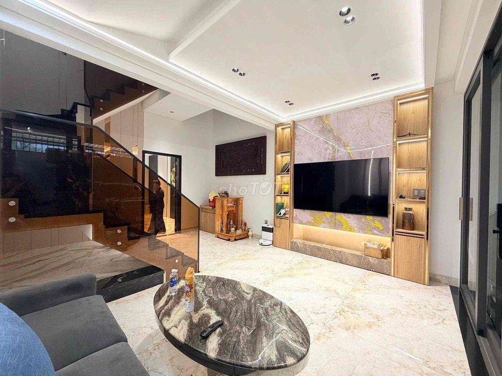 Nhà nguyên căn luxury mặt tiền Bờ Quan 11