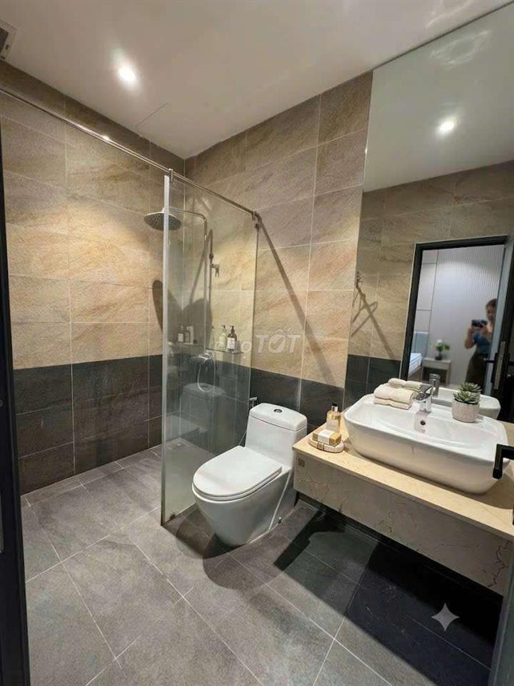Cho Thuê Villa Đường Hoàng Diệu - Villa for Rent on Hoang Dieu Street