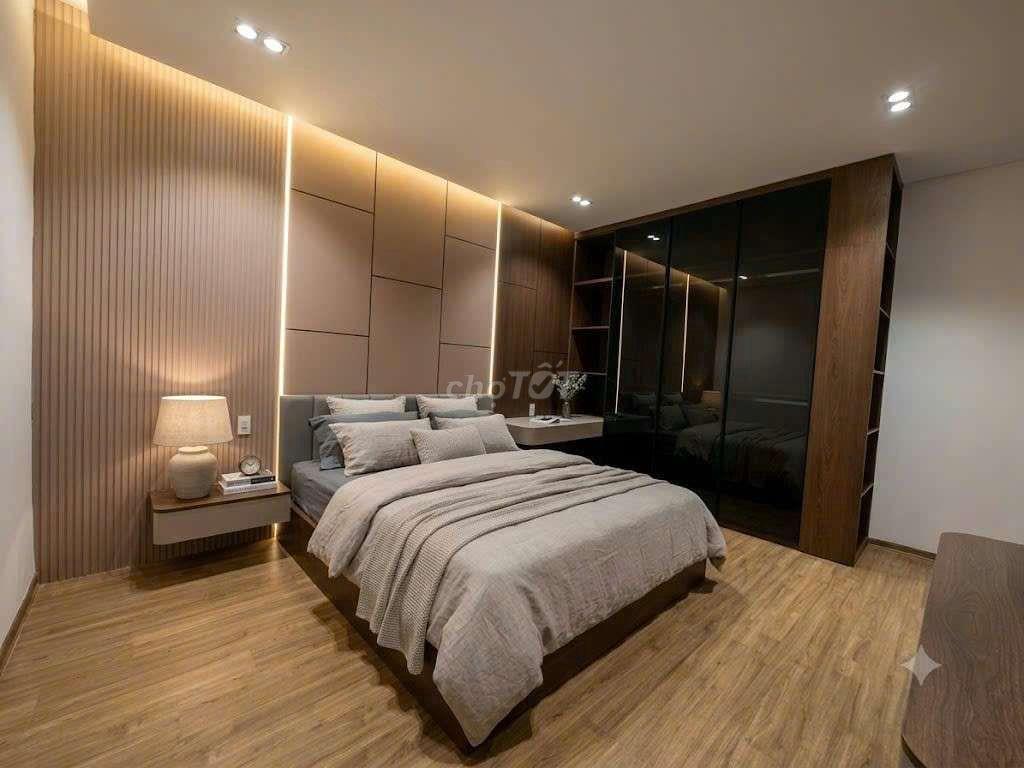 Cho Thuê Villa Đường Hoàng Diệu - Villa for Rent on Hoang Dieu Street