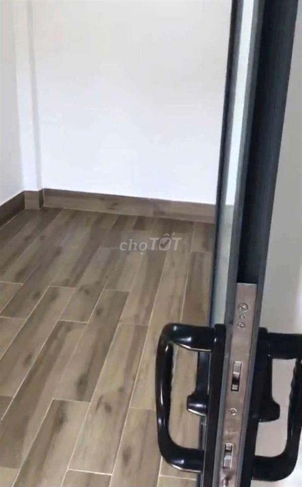 Cho thuê nhà 2 mặt tiền đường Hà Huy Tập