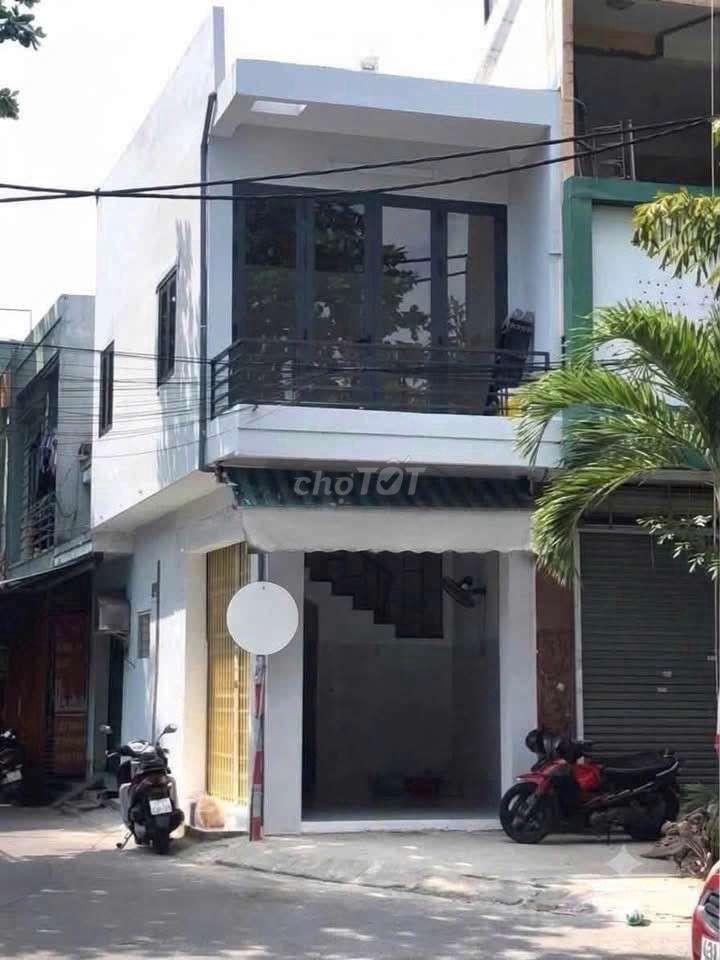 Cho thuê nhà 2 mặt tiền đường Hà Huy Tập