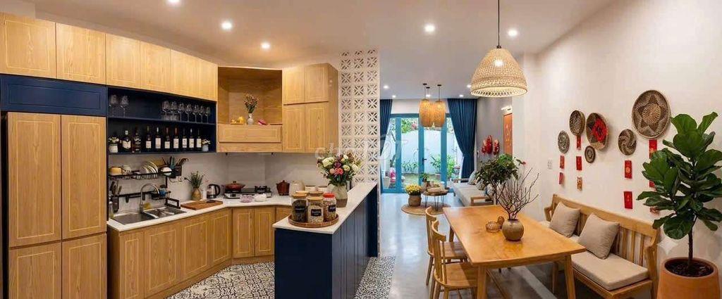CHO THUÊ NHÀ NGUYÊN CĂN KIỆT NGUYỄN HỮU THỌ - 3 STOREY HOUSE FOR RENT