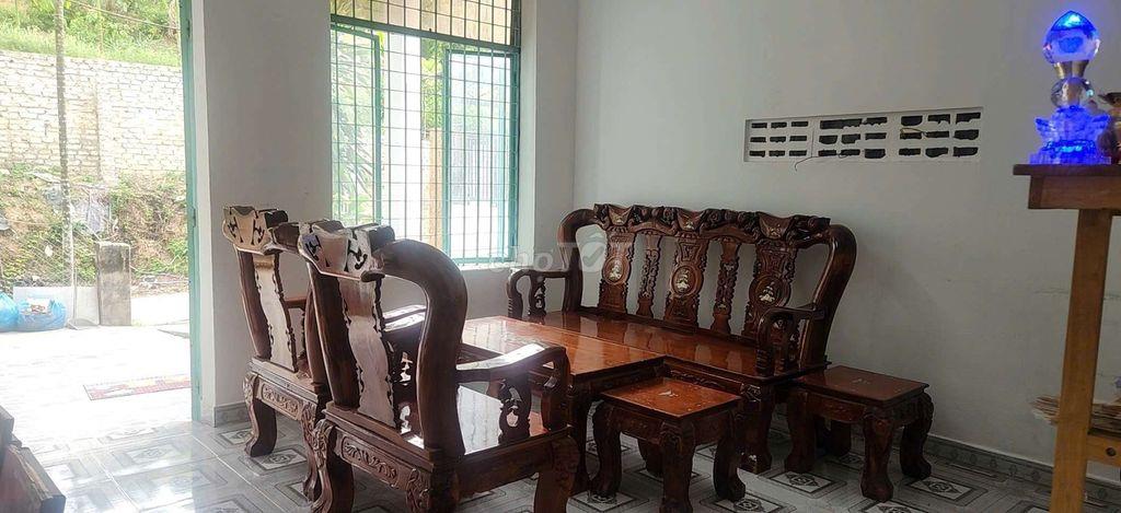 Nhà nguyên căn cho thuê