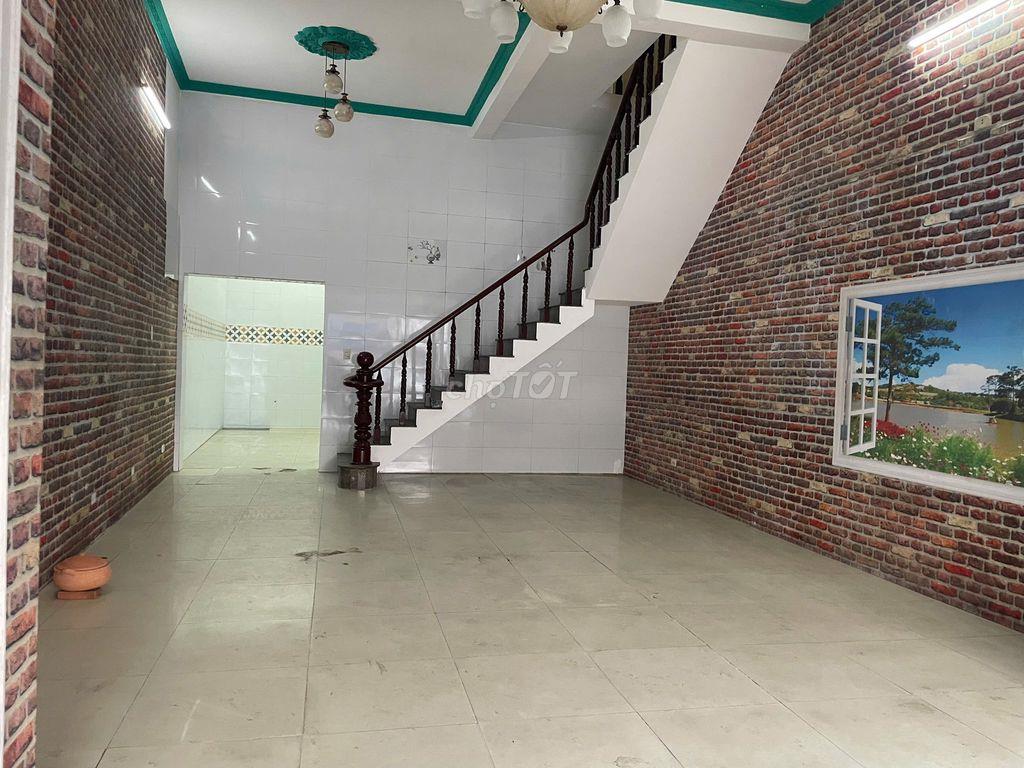 Cho thuê nhà Nguyên Căn MT N Trãi, 5  x 23m, T+L