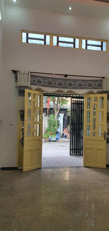 Cho thuê nhà ngay tại ngã tư Chiêu Liêu, sát chợ và trường học