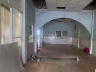 MB Cấp 4 Dt 450m2, Bùi thị Xuân - giá 10tr