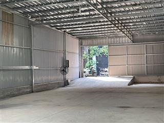 Cho thuê kho, 10 x 30m, giá 10tr/ tháng, Ngã 4 chiêu liêu