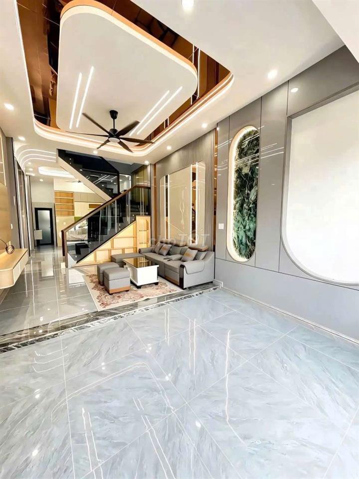 NHÀ MỚI HOÀN THIỆN, HẠ GIÁ, GẦN LÀNG ĐẠI HỌC, GẦN METRO SUỐI TIÊN,
