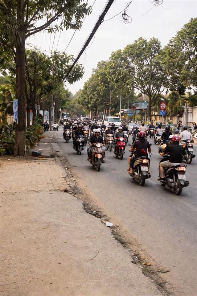 CẦN BÁN LÔ ĐẤT MẶT ĐƯỜNG KINH DOANH, HẠ GIÁ SÂU