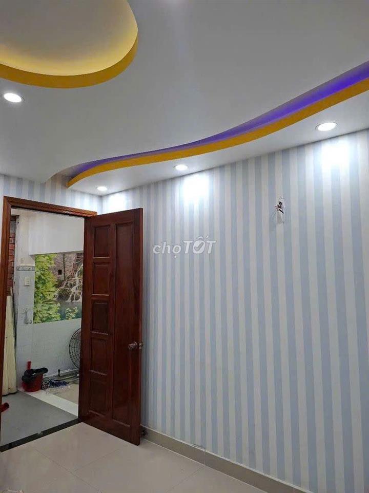 Bán nhà 1 trệt 1 lầu
